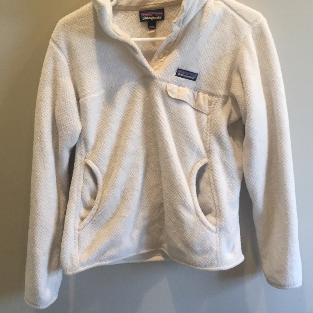 White Patagonia fleece